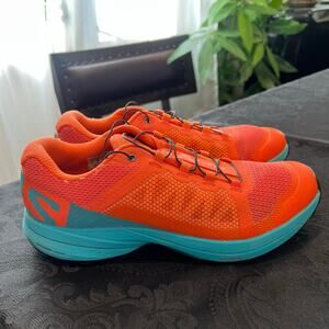 Salomon hiking shoes orange and teal size 8.5 men